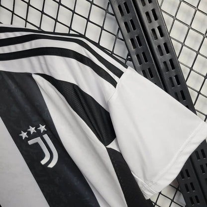 Juventus Home Shirt 24/25